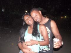 Oktober 10 Anos